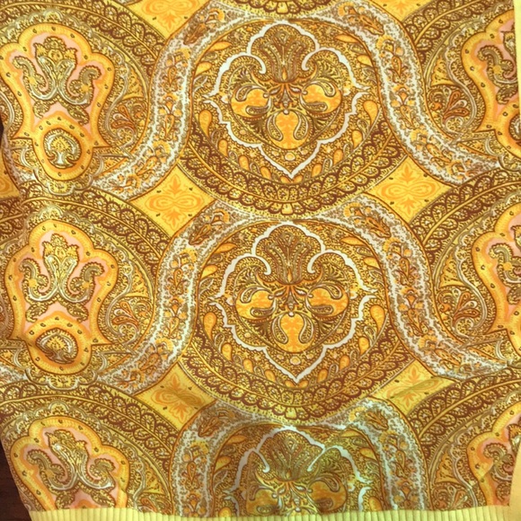 Isaac Mizrahi Live Yellow Paisley Button Up Top Size 2X - Picture 7 of 8